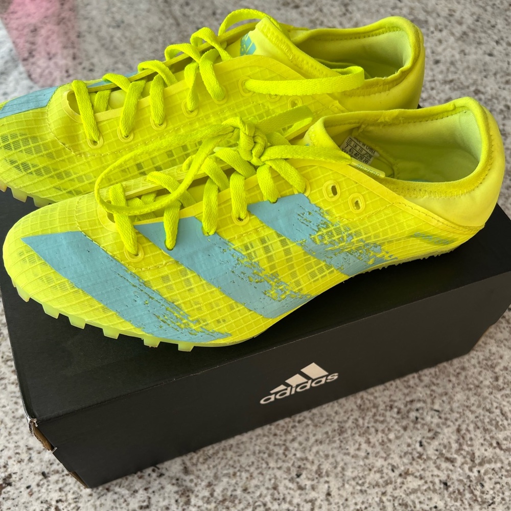 Adidas Sprinting Spikes